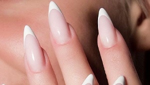 Manicure on sharp nails