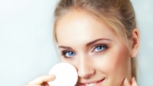 Eye Makeup Remover