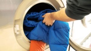 How to wash a jacket on a padding polyester in a washing machine?