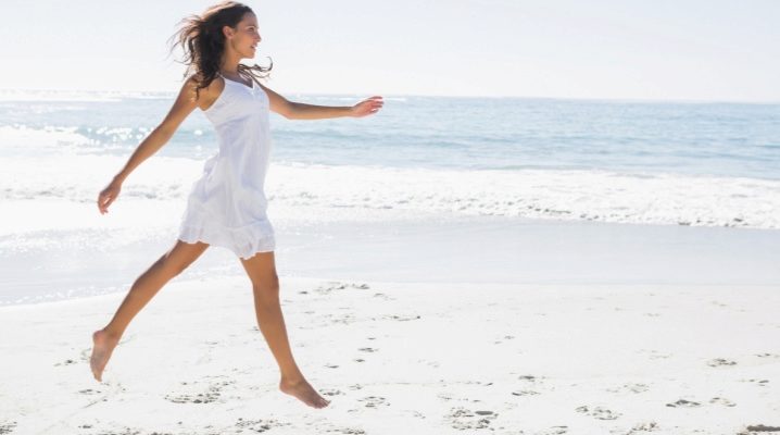 Vestido de verão branco elegante