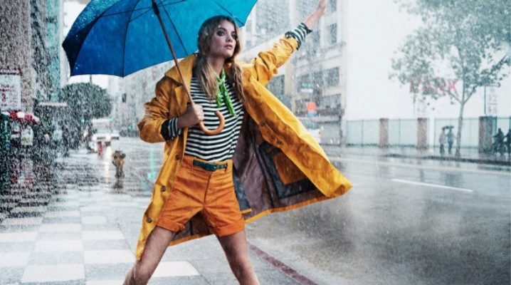 Women's raincoats 2019