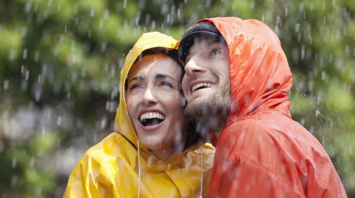 Traje de lluvia resistente a la intemperie