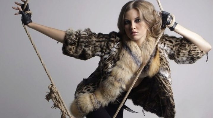 Reed Cat Fur Coat