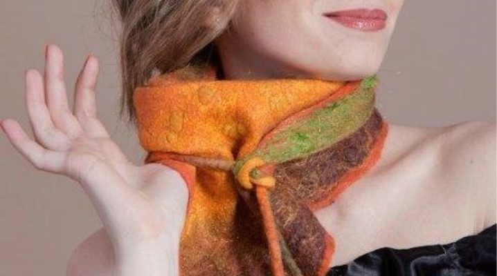 Baktus scarf