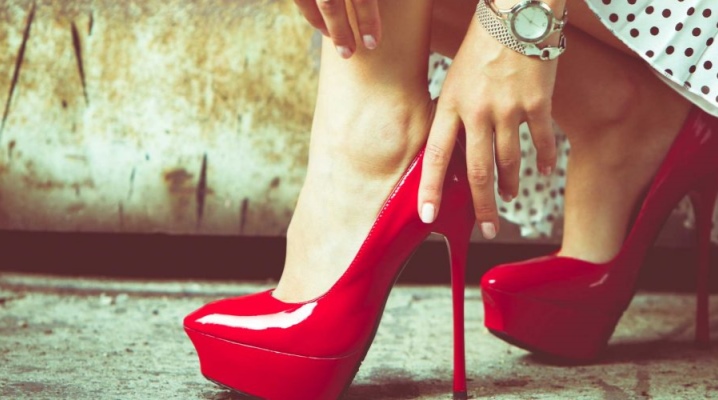 High Heel and Platform Shoes