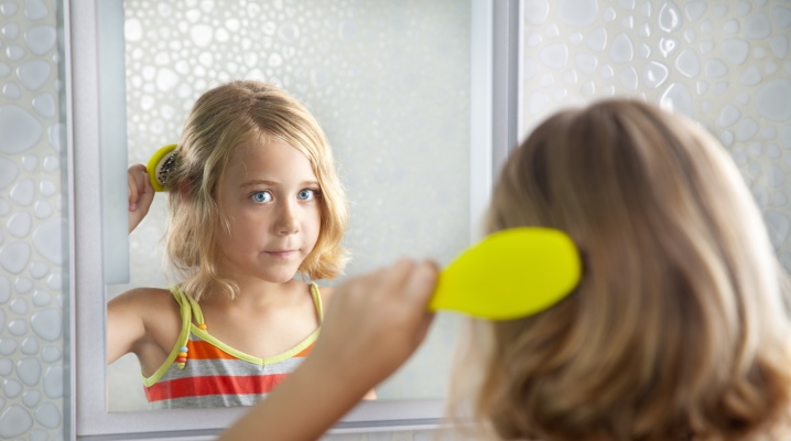 Baby hairbrush