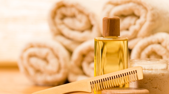 Moisturizing Hair Oil