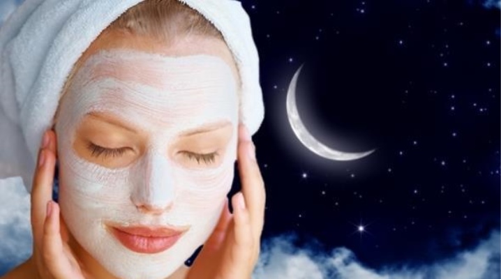 Night face mask