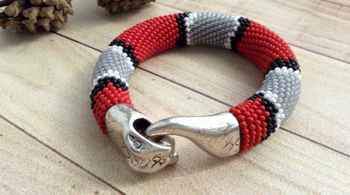 Pulsera de serpiente