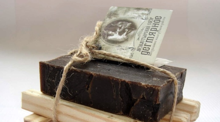 Tar soap