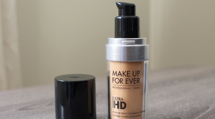 Make Up For Ever Foundation