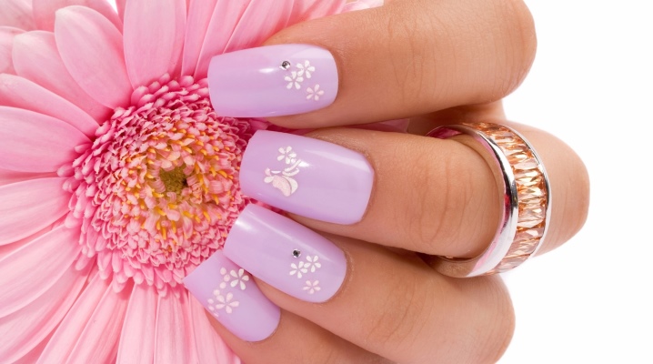 Manicure on square nails