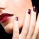 What is the difference between gel varnish and shellac?